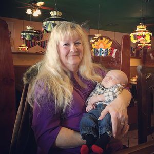 Meet your Posher, Connie